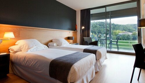 Hotel Món Sant Benet, Забронировать Отель Сан-Фруйтос-де-Бажес Провинция Барселона