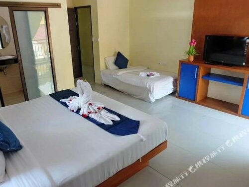 Calypso Patong Hotel, Забронировать Отель Отели Патонг-Бич с бассейном, рядом с Banzaan Fresh Market, Бассейн