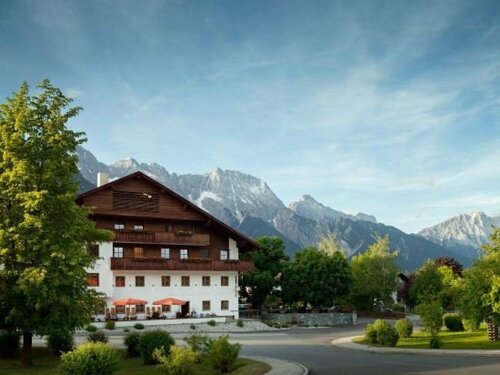 Der Stern - Nachhaltiges Wirtshaus und Landhotel seit 1509, Забронировать Отель Бизнес-отели Тироля, 4* 5*
