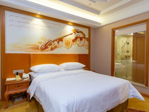 Vienna Hotel Rugao Zhengxiang Square, Book Hotel 4-stjernede hoteller i Rugao, 4*
