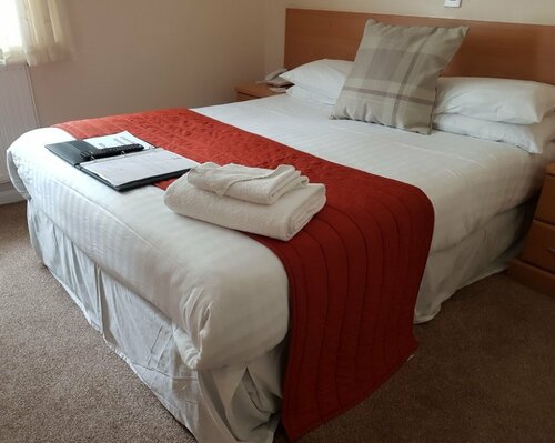 Cedars Hotel, Varaa Hotelli Hotellit Merseyside aamiaisella, Aamiainen