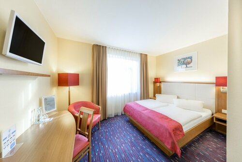 Hotel am Schillerpark, Забронировать Отель Эслинген-на-Неккаре Эслинген