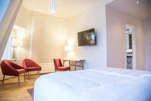 Hotel Alte Post Flensburg, Забронировать Отель Фленсбург земля Шлезвиг-Гольштейн, рядом с FH Flensburg