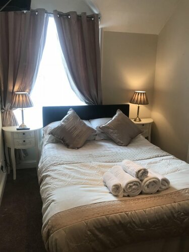 The Royal Hotel, Book Hotel Barrow-in-Furness 