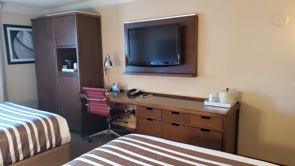Waterloo Suites Hotel Trademark Collection by Wyndham