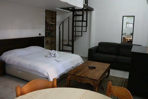 Allenby 2 Bed and Breakfast, Varaa Matkakoti Jerusalem Jerusalem District