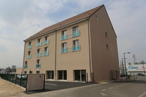 Hotel Restaurant Konine, Book Hotel Hoteller i Burgund med parkering, Parkering