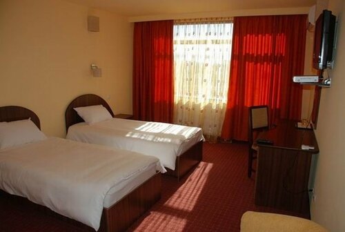 Hotel Coliseum, Rezerwuj Hotel Calafat Dolj