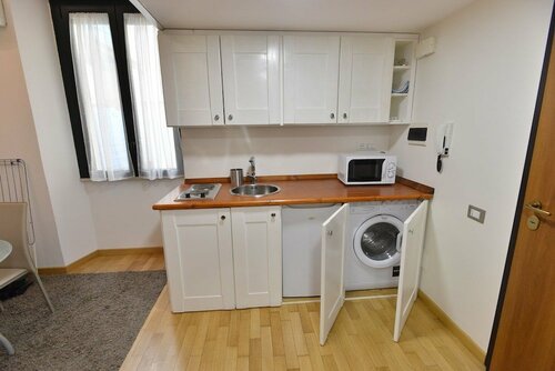 IzzHome City Center Cozy