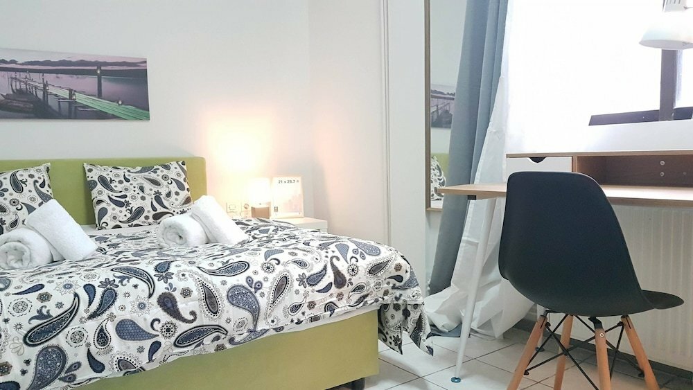Erra - Carmine - Athens Center, 150m², 6 Bd, 3 Bath