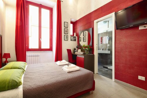 HT Residence Maximus, Забронировать Гостевой дом Отели Рима с парковкой, рядом с Santa Maria ai Monti, Парковка