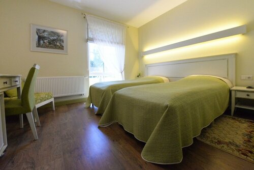 Gamtos Perlas, Book Hotel Hoteller i Klaipeda med parkering, Parkering