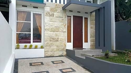 Batu Permai 8, Boek Hotel Batu East Java