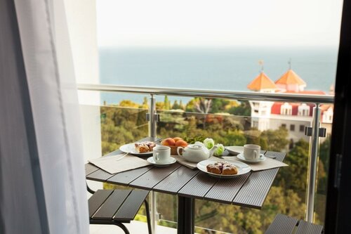 Park Avenyu, Prenota Hotel Koreiz 