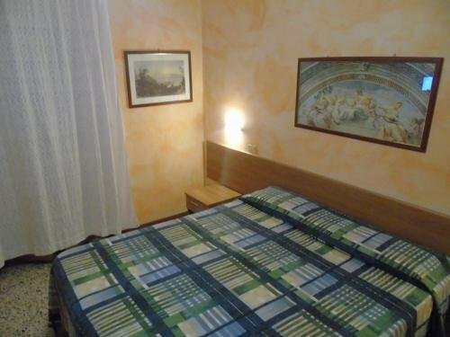 Hotel Arno