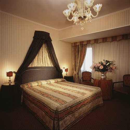Hotel Kette, Забронировать Отель Отели Венеции с завтраком, рядом с Станция San Marcuola, Завтраки