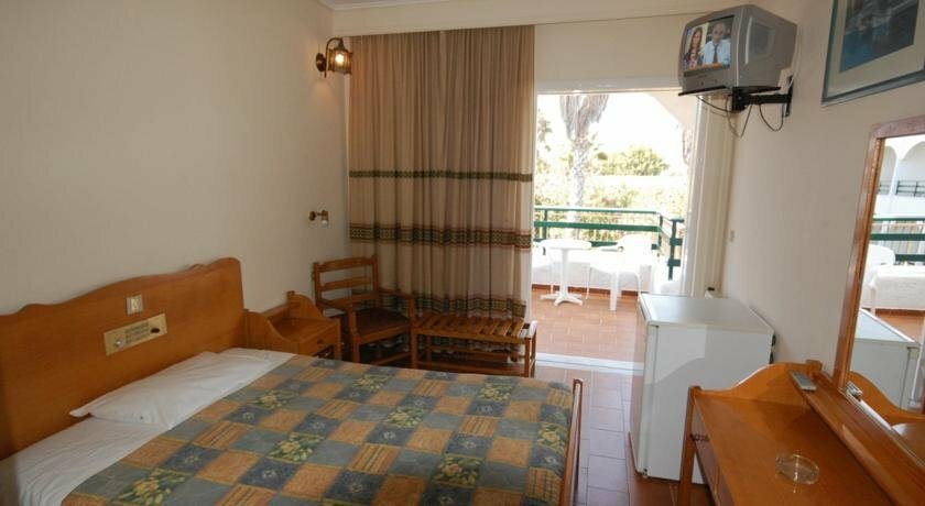 Cosmopolitan Hotel