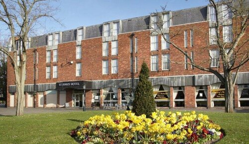Corus St James Hotel Grimsby, Забронировать Отель Гримсби Линкольншир, рядом с Музей Grimsby Fishing Heritage Centre