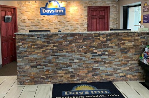 Days Inn by Wyndham Middleburg Heights, Забронировать Отель Мидлберг-Хайтс штат Огайо