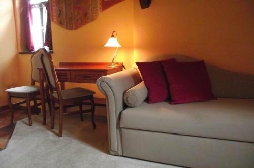 Villa Del Arte Bed & Breakfast, Забронировать Вилла Коттеджи Little Beskids, Коттедж
