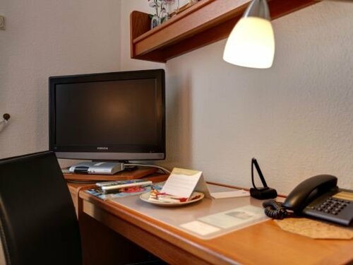 Hotel Kronprinzen, Забронировать Отель Отели Бад-Годесберг с завтраком, Завтраки