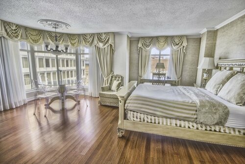 Hôtel Palace Royal Centre-Ville Québec par JARO, Забронировать Отель Отели Quebec city and area по системе «всё включено», Всё включено
