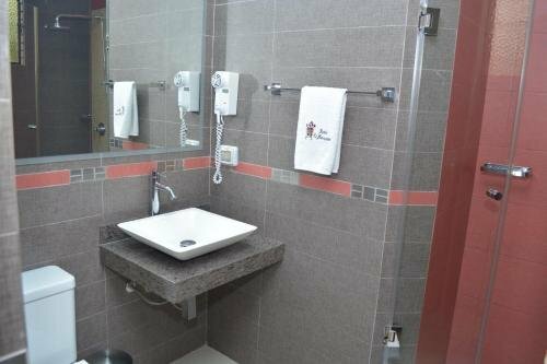 Hotel El Marques, Book Hotel Hoteller i Lima med parkering, Parkering
