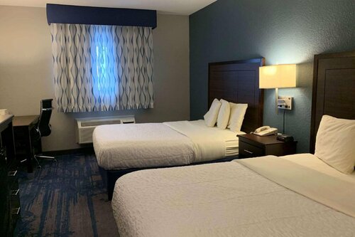 Comfort Inn & Suites Weston - Wausau, Rezerwuj Hotel Weston Wisconsin