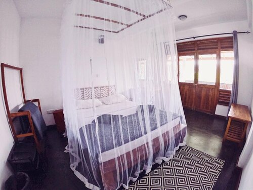Lakshmis Hotel