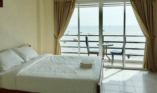 Rooms @Won Beach, Забронировать Отель Чонбури Чонбури
