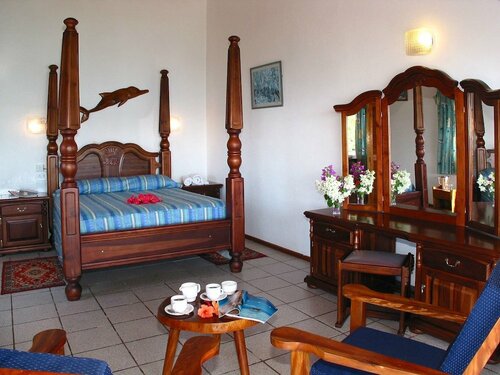 Chalets Cote Mer, Book Chalet Hoteller i Praslin Island med pool, Swimmingpool