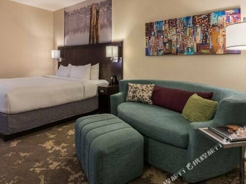 Courtyard by Marriott Portland City Center, Забронировать Отель Отели Портленда 4 звезды, рядом с Мост Готорна, 4*