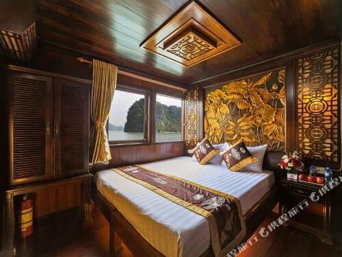 Renea Cruises Halong, Đặt Khách sạn Hạ Long Ha Long Bay