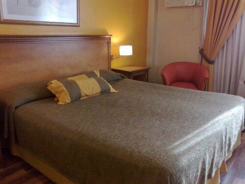 Tritone Hotel, Забронировать Отель Буэнос-Айрес провинция Буэнос-Айрес