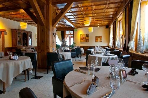 Hotel aux Deux Clefs, Забронировать Отель Мецраль Вогезы