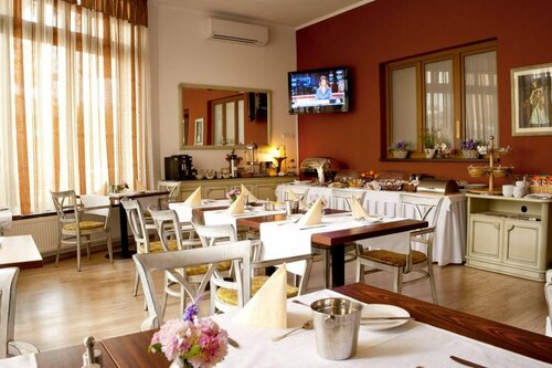 Boutique Hotel Maraton, Đặt Khách sạn boutique Khách sạn SPA ở Kosice, SPA