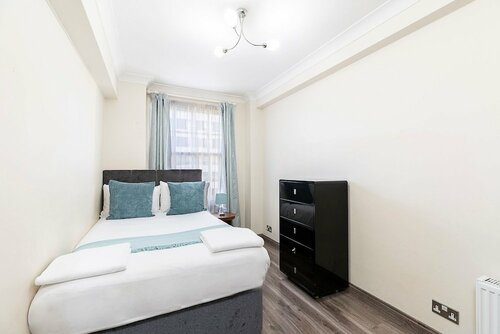 Gorgeous Apartment Near Hyde Park And Oxford St, Забронировать Апартаменты/квартира Отели Большого Лондона с парковкой, Парковка