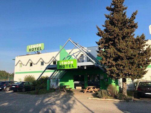 Lemon Hotel Avignon Rochefort du Gard, Prenota Hotel Avignone ViaRhona