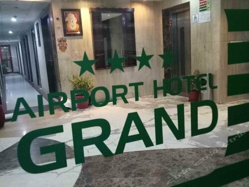 Airport Hotel Grand