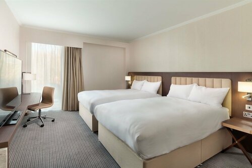 Hilton London Gatwick Airport, Забронировать Отель Хорли 