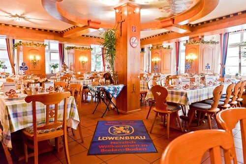 Hotel Zum Goldenen Löwen, Забронировать Отель Отели Баден-Бадена 3 звезды, рядом с Театр Баден-Бадена, 3*