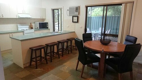 Shepparton Golf Club Motel, Rezervați Motel Shepparton Victoria