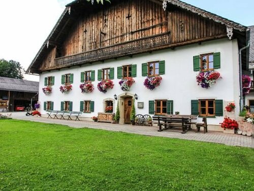 Weinbachbauer - Urlaub am Bauernhof, Забронировать Отель Санкт-Вольфганг Вольфгангзе