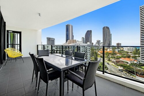Sierra Grand Resort - Gclr, Забронировать Отель Голд-Кост Квинсленд, рядом с Broadbeach North Tram Station