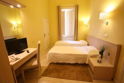 Primavera, Book Pension Hoteller i Lisbon Region med parkering, Parkering