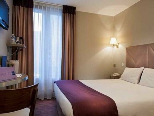 Timhotel Paris Gare Montparnasse, Забронировать Отель 15-й округ: Порт-де-Версаль Париж, рядом с Musée de La Poste