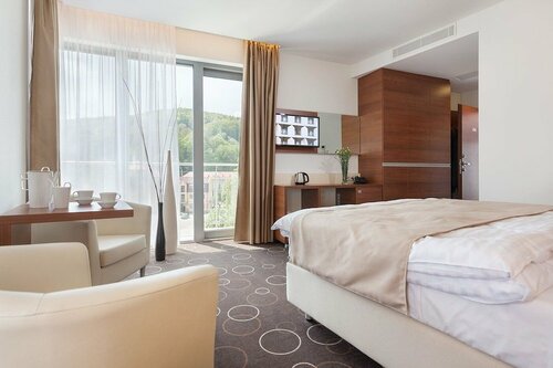 Hotel Panorama, Rezervovat Hotel Wellness hotely v Trenčiansky kraj, SPA