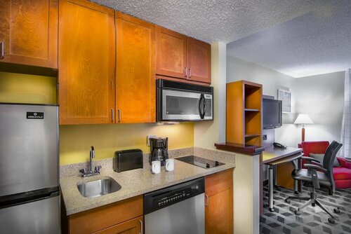 TownePlace Suites by Marriott Baltimore BWI Airport, Buchen Sie Hotel Hotels in Linthicum Heights mit Pool, Schwimmbad