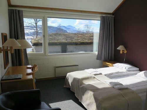 Fjellkysten, Book Hotel Hoteller i Troms og Finnmark med parkering, Parkering