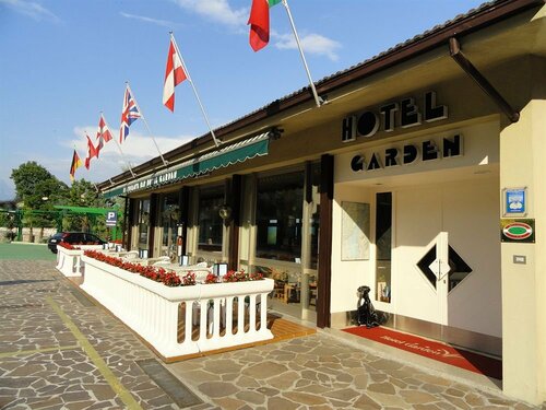 Hotel Garden, Забронировать Отель Брешиа Ломбардия